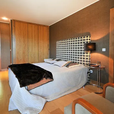 Sleeps 6 Pool Wifi Vieira do Minho